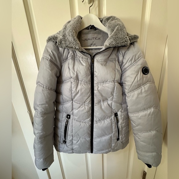 NAUTICA Women’s Puffer Jacket Coat with Detachable Hood Silver Gray Medium M - Picture 1 of 16